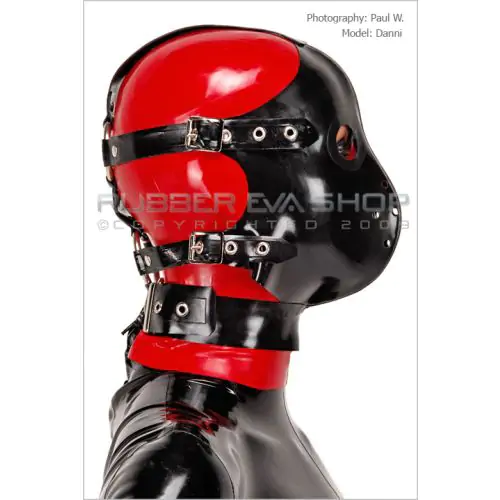 Rubber Hannibal Harness Mask